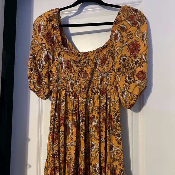 Floral Bohemian Maxi Dress - Picture 4 of 6